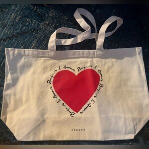 NWOT Sézane Bonjour l’Amour Tote Bag with Red Heart
